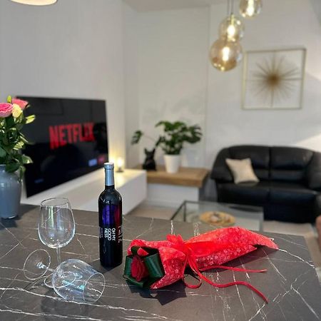 Iris Apartment ヴィジナダ エクステリア 写真